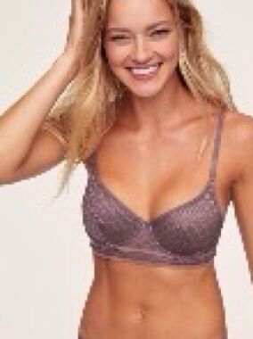 34DD Lace Trim Lilac Mauve Underwire Bra